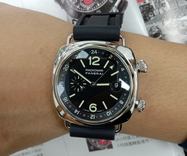 台中流當手錶拍賣 原裝 PANERAI 沛納海 PAM184 GMT 兩地時間 自動 男錶 9成5新 ZR530